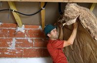 Burnworthy tapered roof insulation